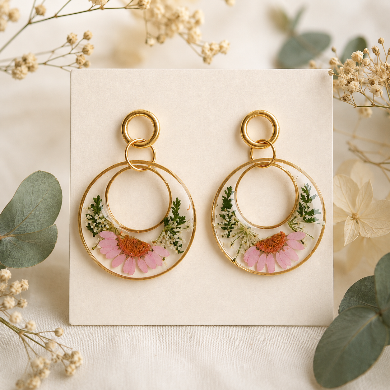 Daisy Real Pressed Flower Earrings (Style 129G)