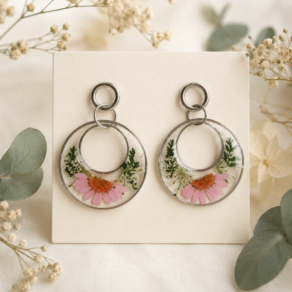 Daisy Real Pressed Flower Earrings (Style 129)