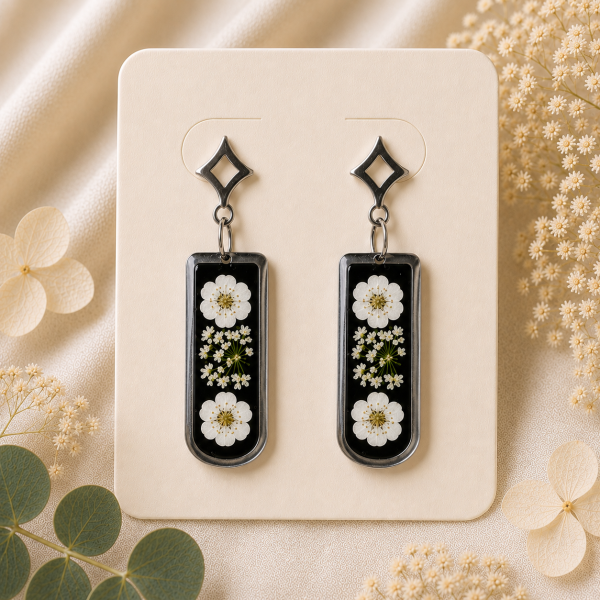 Real Pressed Flower Earrings (Style 139B)
