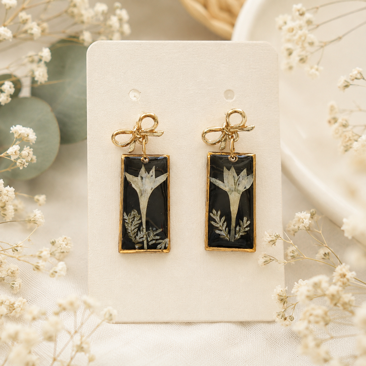 Black Real Pressed Flower Earrings (Style 150)