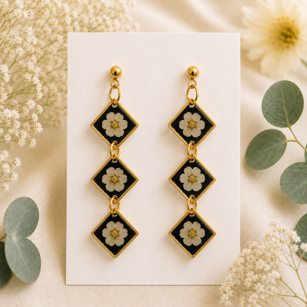 Real Pressed Flower Earrings (Style 185A)