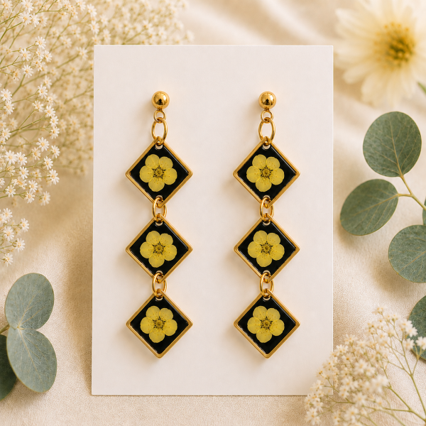 Real Pressed Flower Earrings (Style 185B)