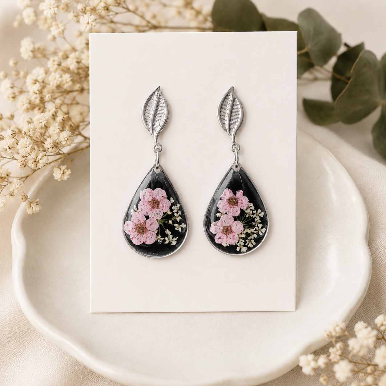 Real Pressed Flower Earrings (Style 92B)